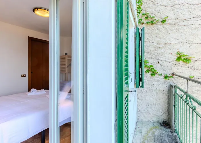 Castello By Interhome Tatil Evi *