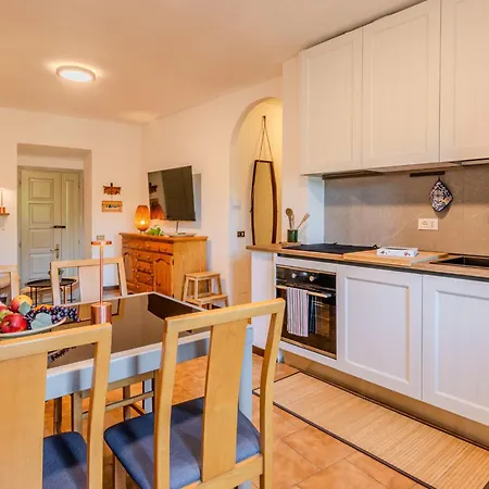 Castello By Interhome Tatil Evi Dervio