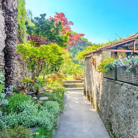 Castello By Interhome Vakantiehuis